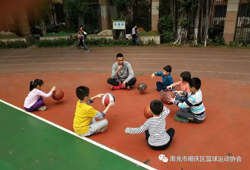 为什么篮球传说的训练方法能帮助你快速进步_0